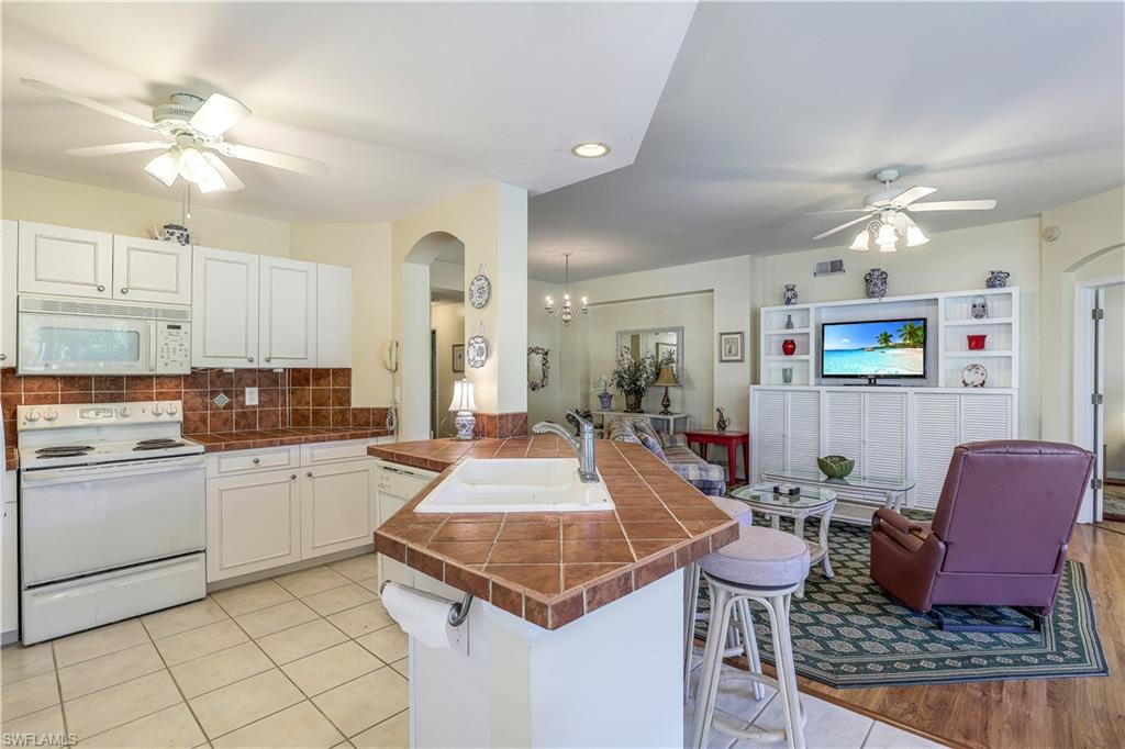 22974 Lone Oak DR Unit: 102