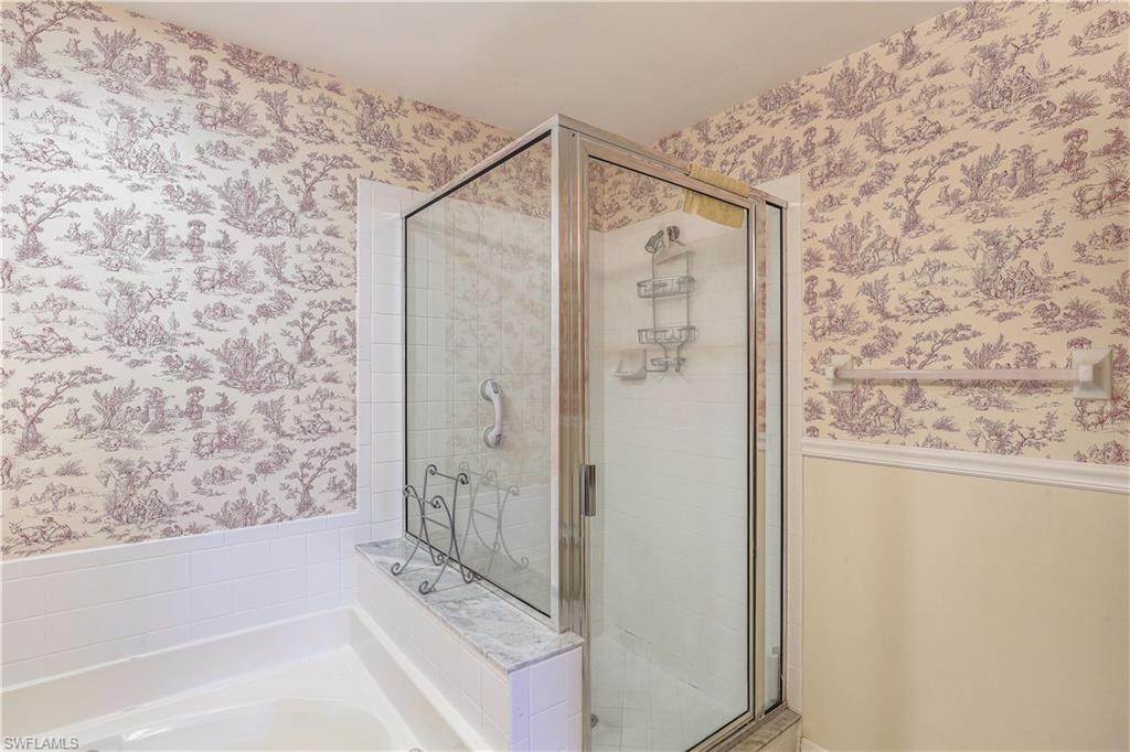 22974 Lone Oak DR Unit: 102
