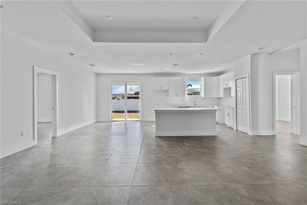 1618 NE 35th TER