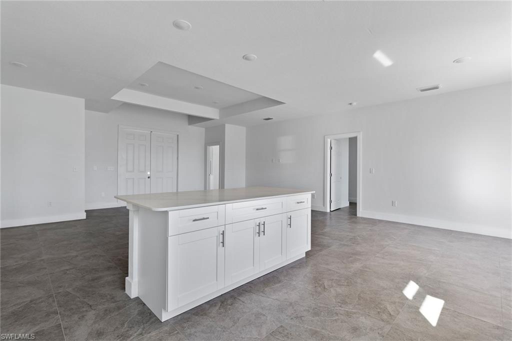 1618 NE 35th TER