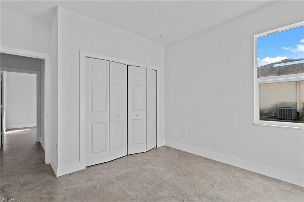 1618 NE 35th TER