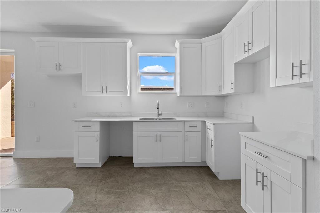1618 NE 35th TER