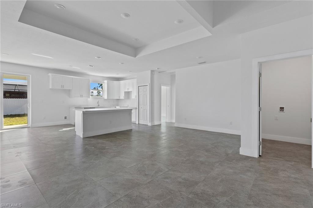 1618 NE 35th TER