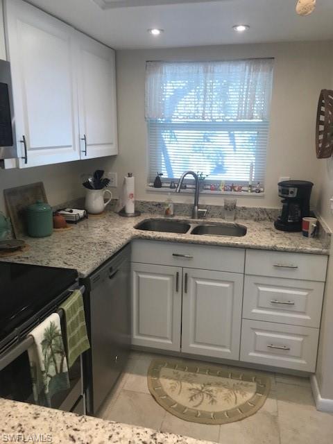325 Charlemagne BLVD Unit: B205