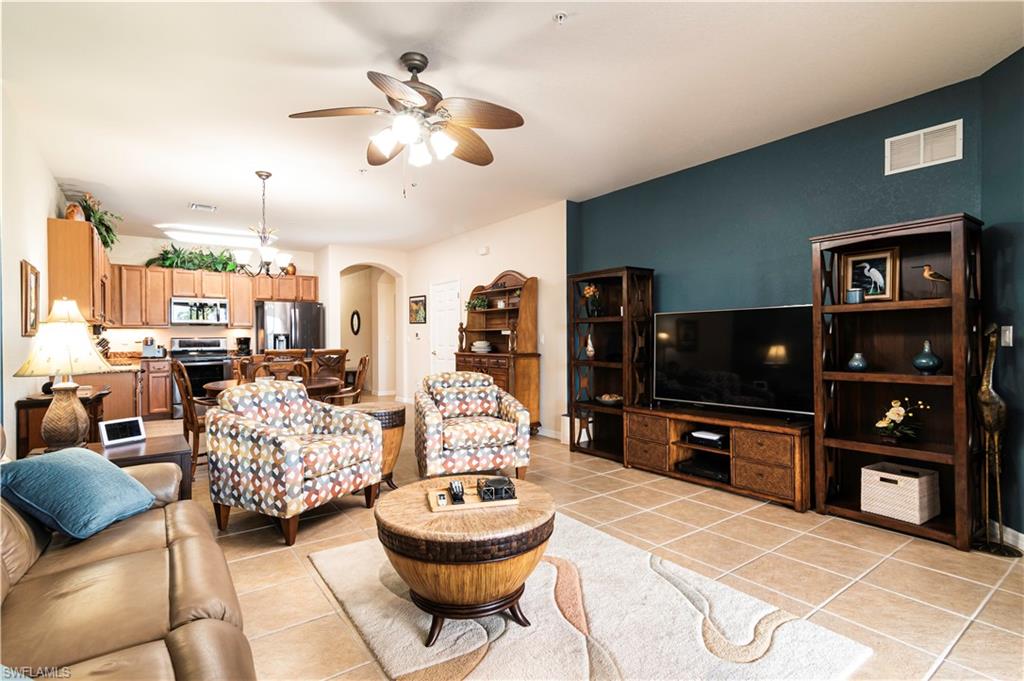 9631 Spanish Moss WAY Unit: 3934