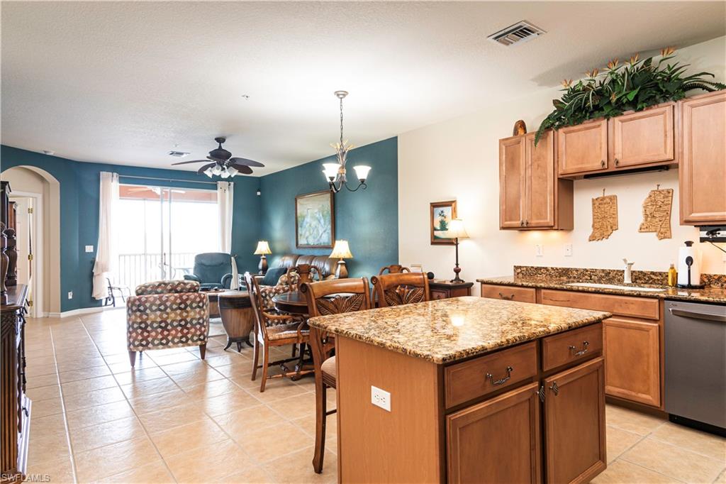 9631 Spanish Moss WAY Unit: 3934