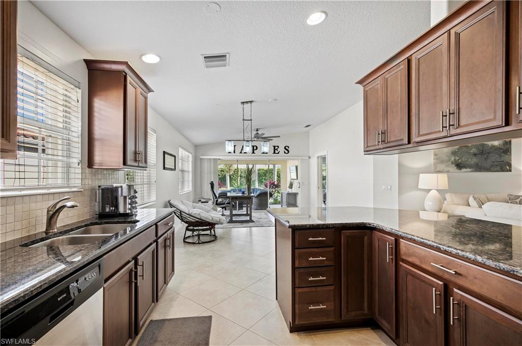 4919 Kingston WAY