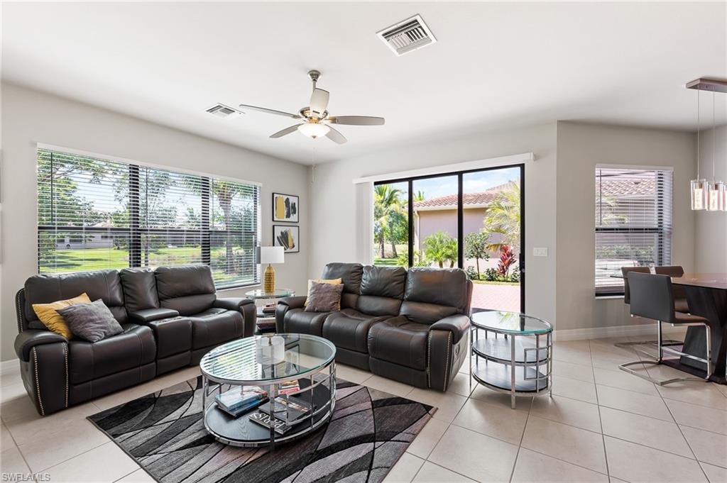 4430 Kensington CIR