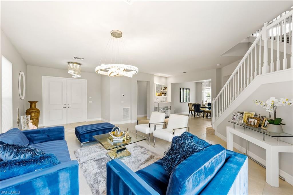 4430 Kensington CIR