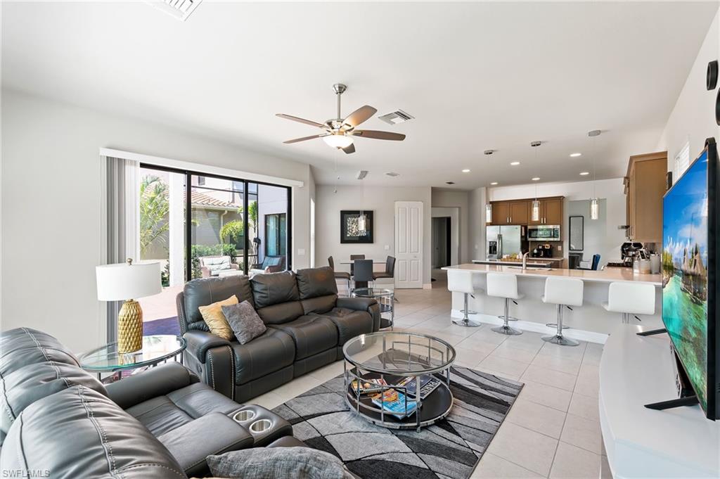 4430 Kensington CIR