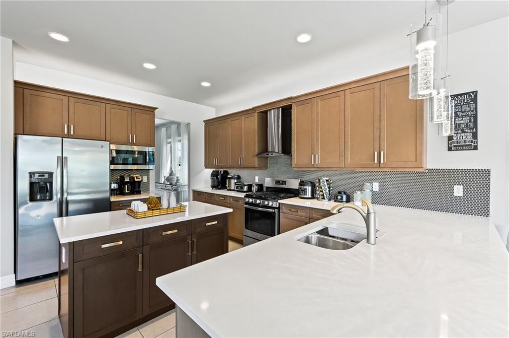 4430 Kensington CIR