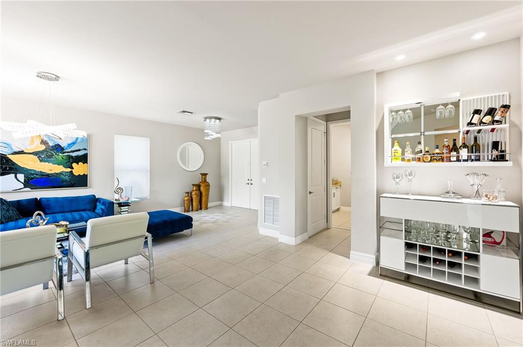 4430 Kensington CIR
