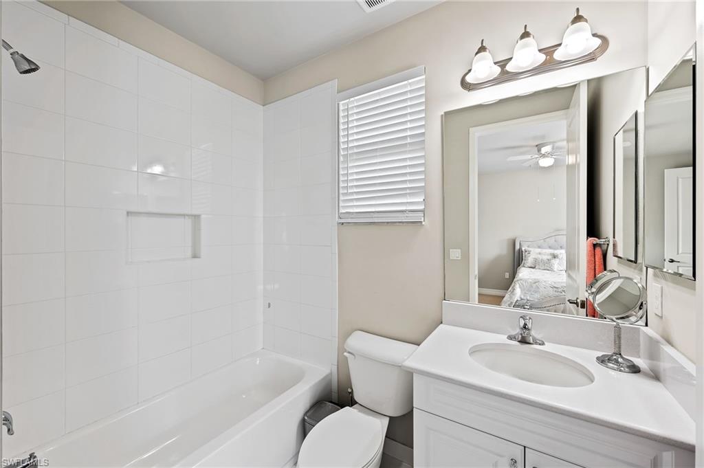 4430 Kensington CIR