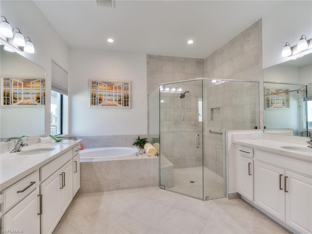 9281 Shadow Oak LN