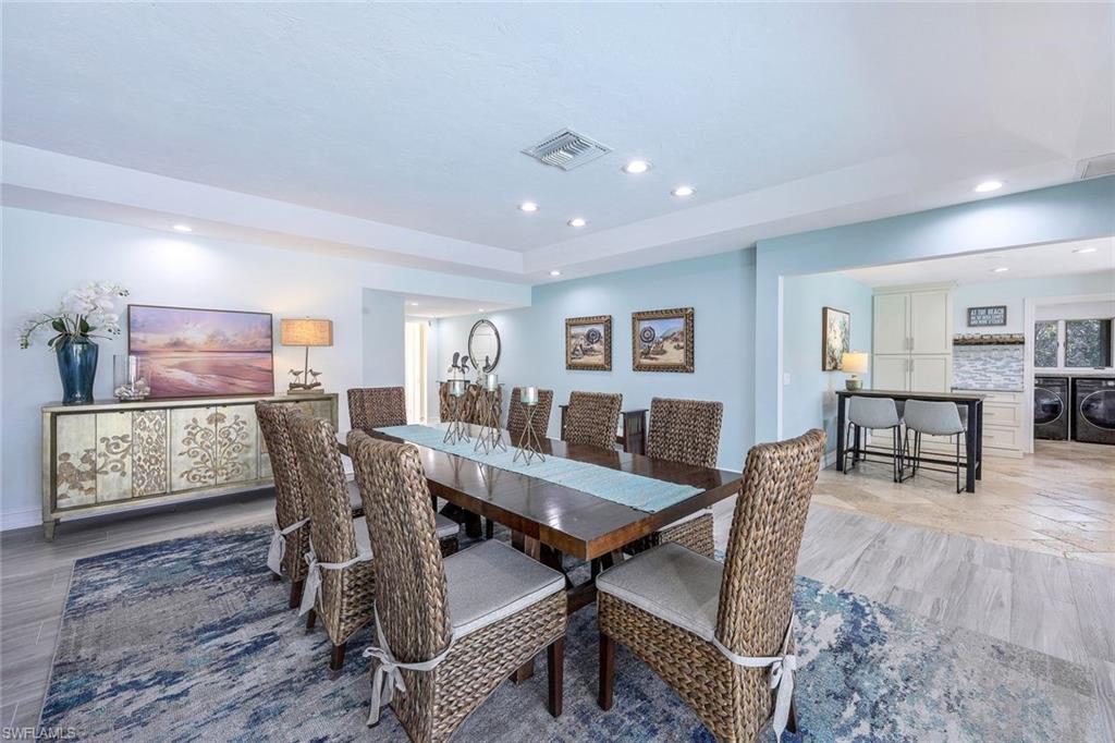 1236 Lamplighter CT