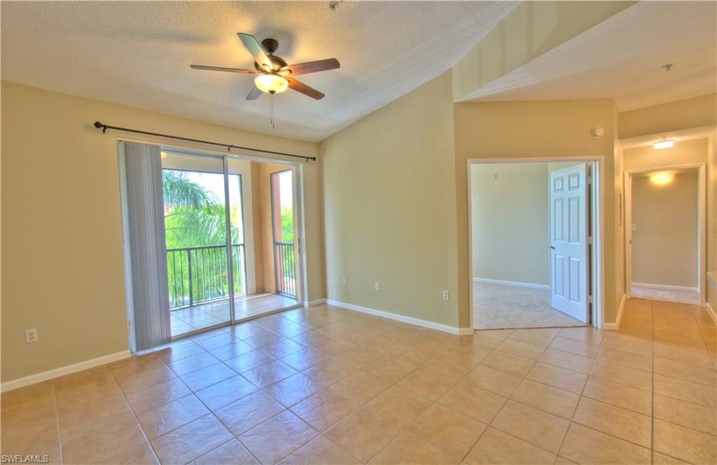 1210 Reserve WAY Unit: 9-303