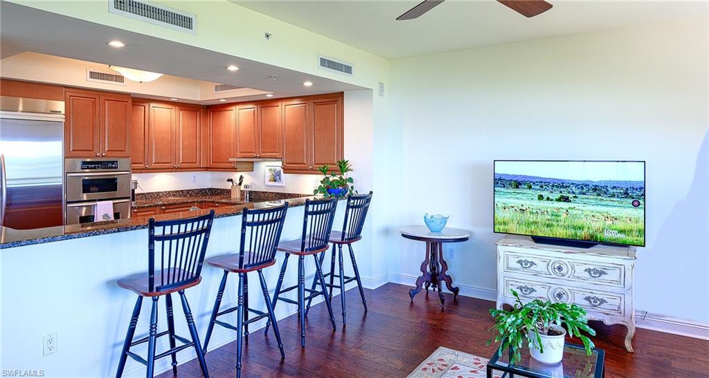 1050 Borghese LN Unit: 1504