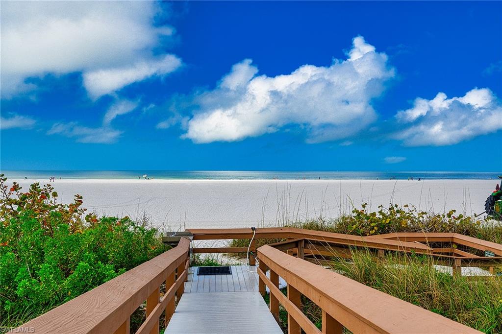 1050 Borghese LN Unit: 1504