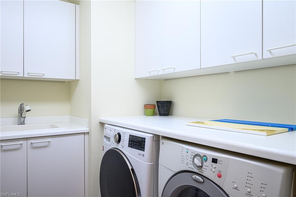 1050 Borghese LN Unit: 1504