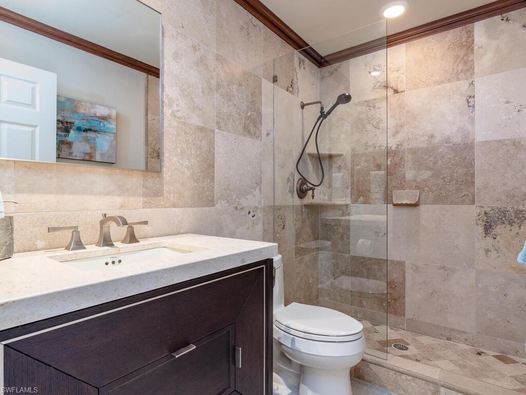 1180 Lamplighter CT