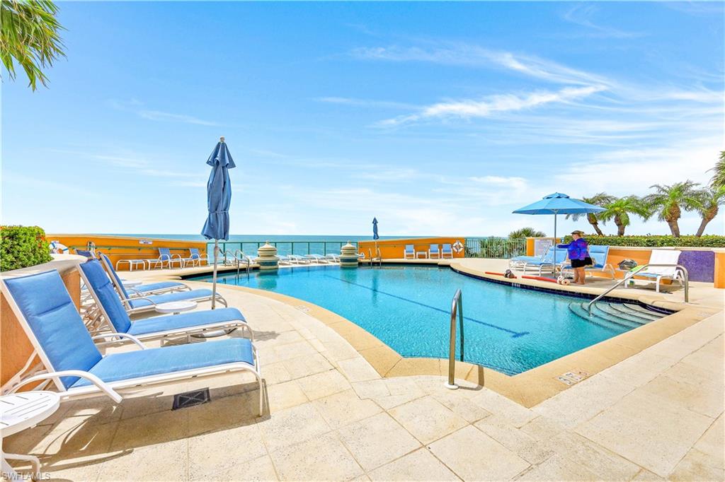 970 Cape Marco DR Unit: PH-2002