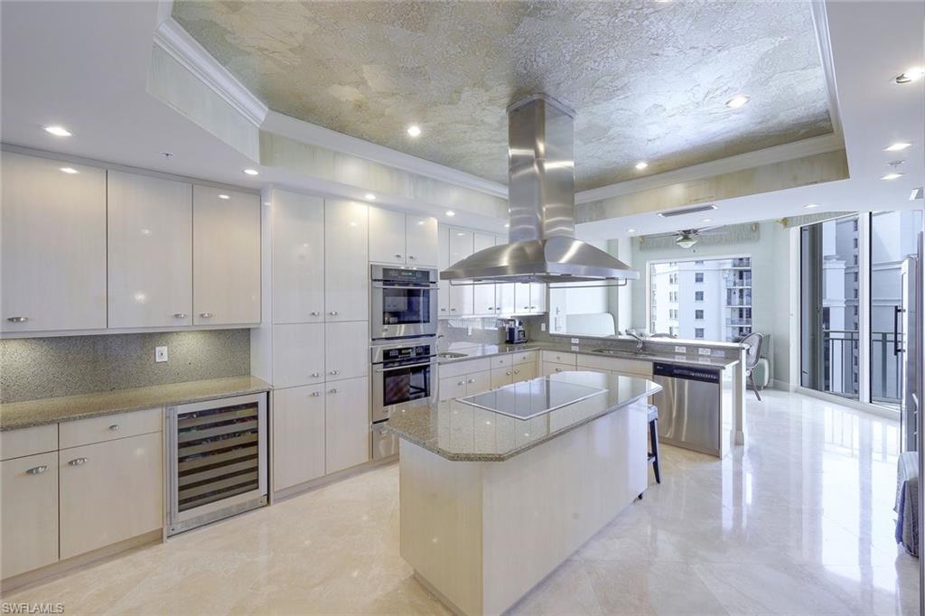 970 Cape Marco DR Unit: PH-2002