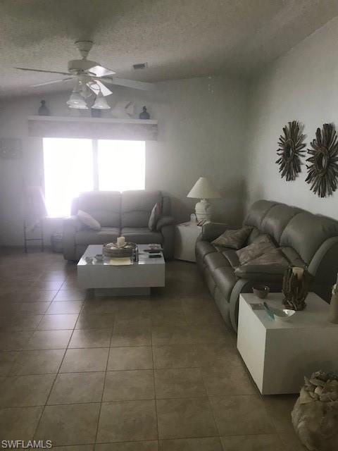 126 Belle Isle CIR