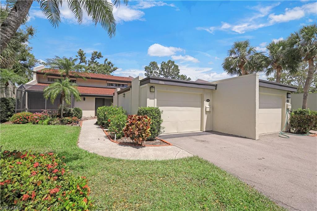 4411 E Mainmast CT