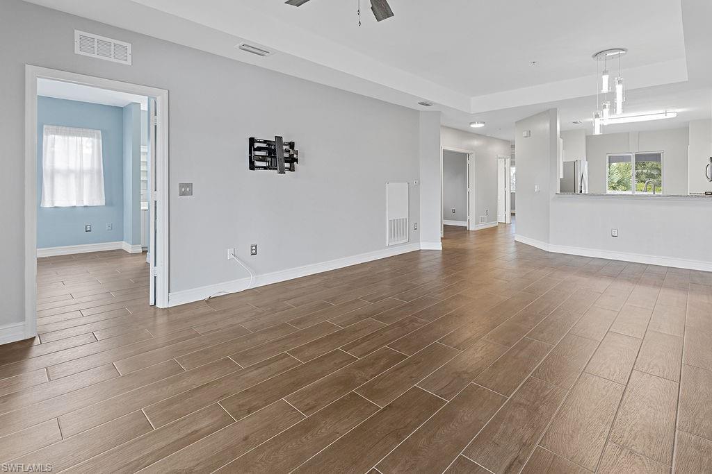 7827 Regal Heron CIR Unit: 306