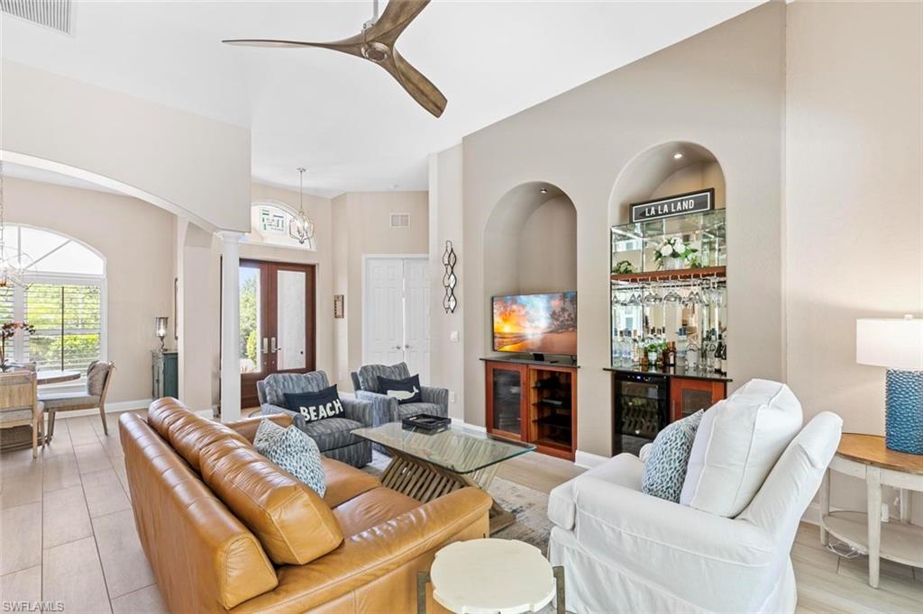 1844 Granada DR