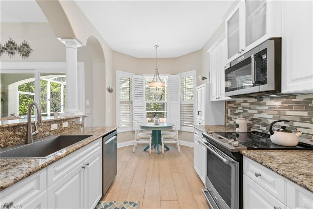 1844 Granada DR