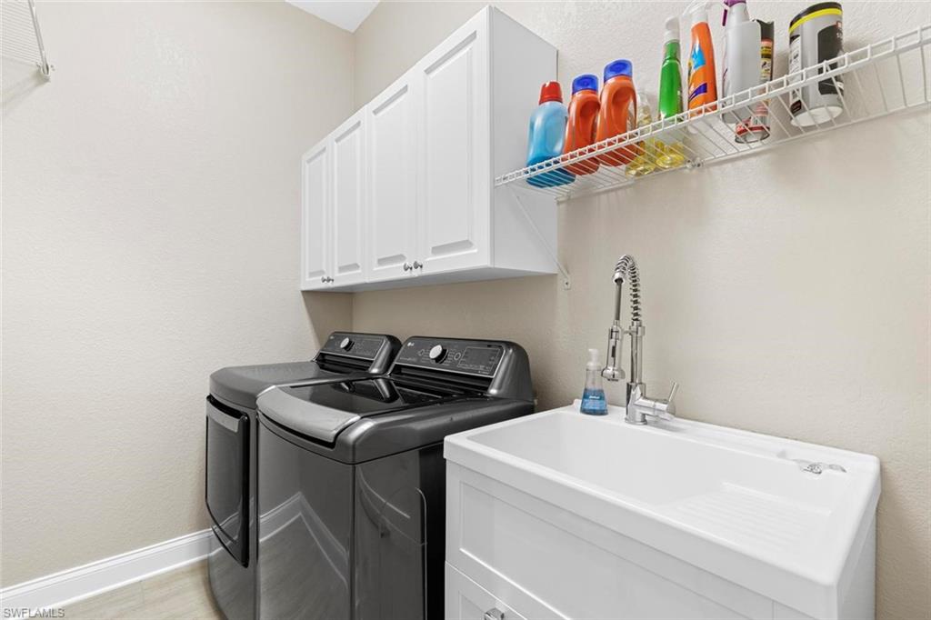1844 Granada DR