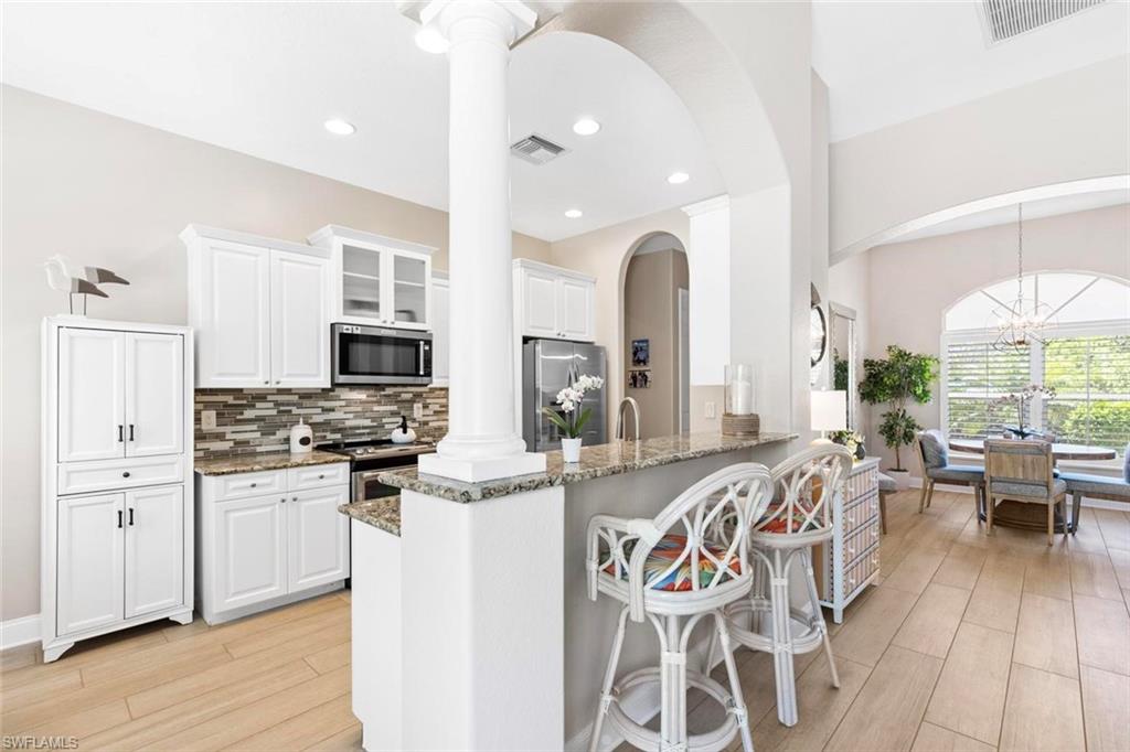 1844 Granada DR