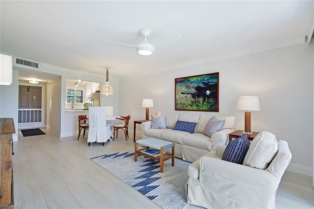 300 Forest Lakes BLVD Unit: 112