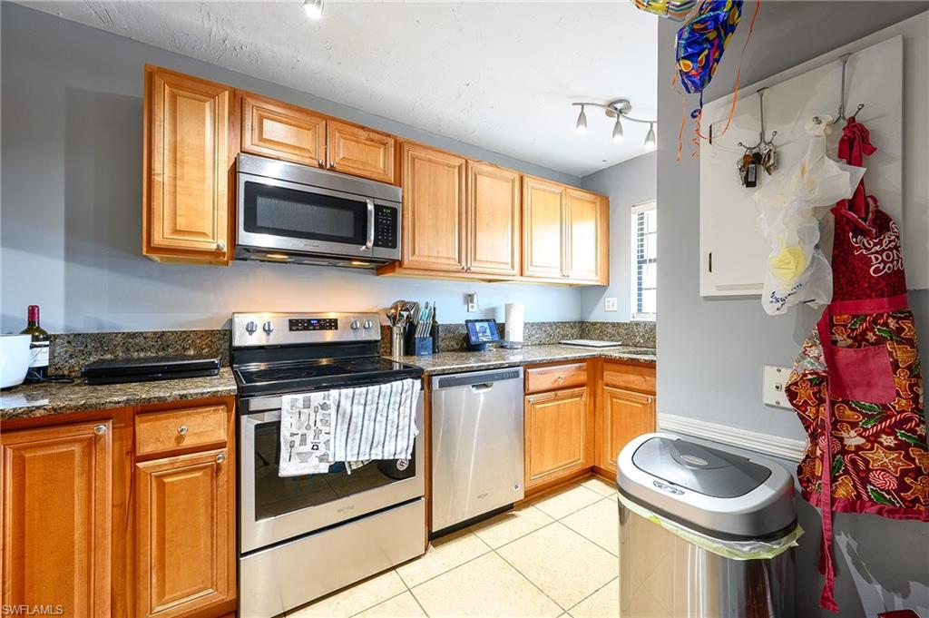 5345 Treetops DR Unit: S-102