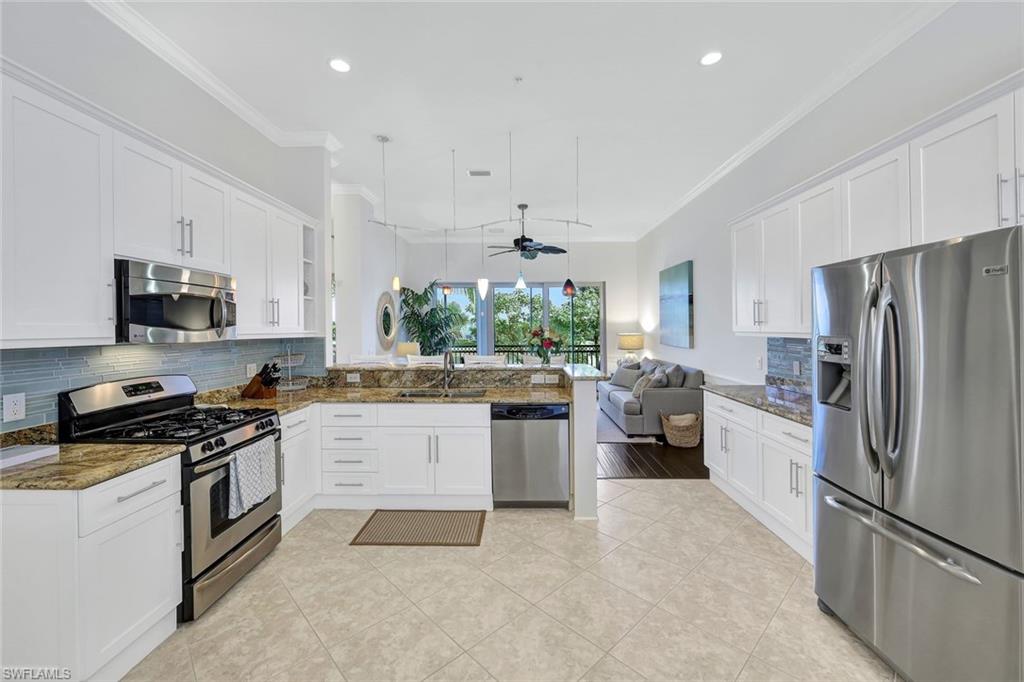 9235 Tesoro LN Unit: 4-202