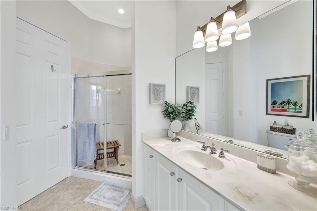 9235 Tesoro LN Unit: 4-202