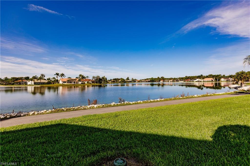 570 Windsor SQ Unit: 202