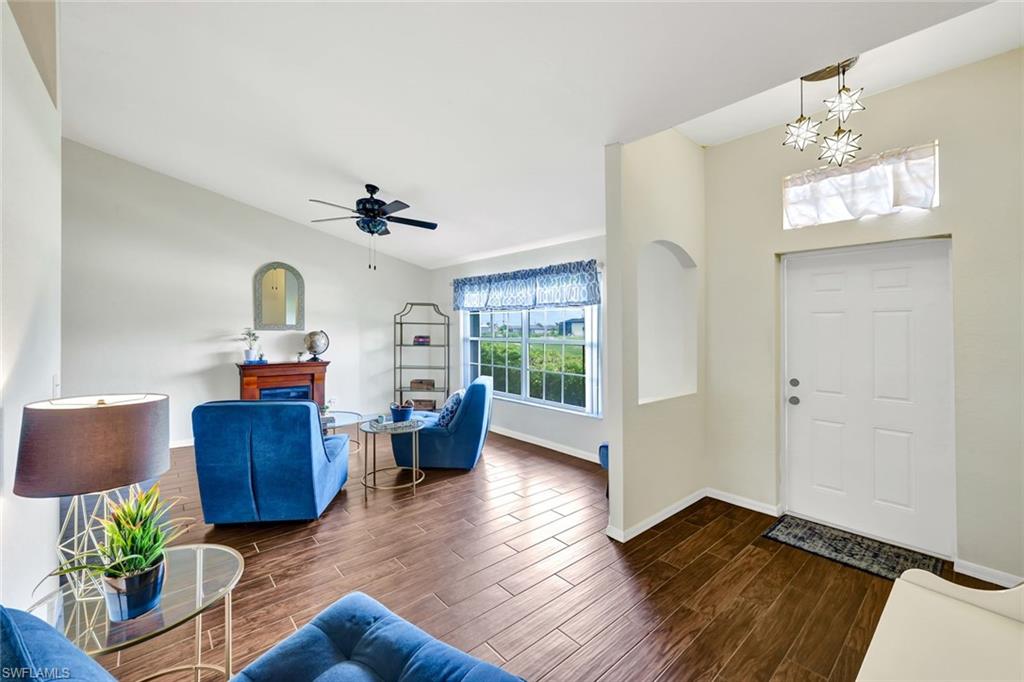 512 NE 2nd AVE