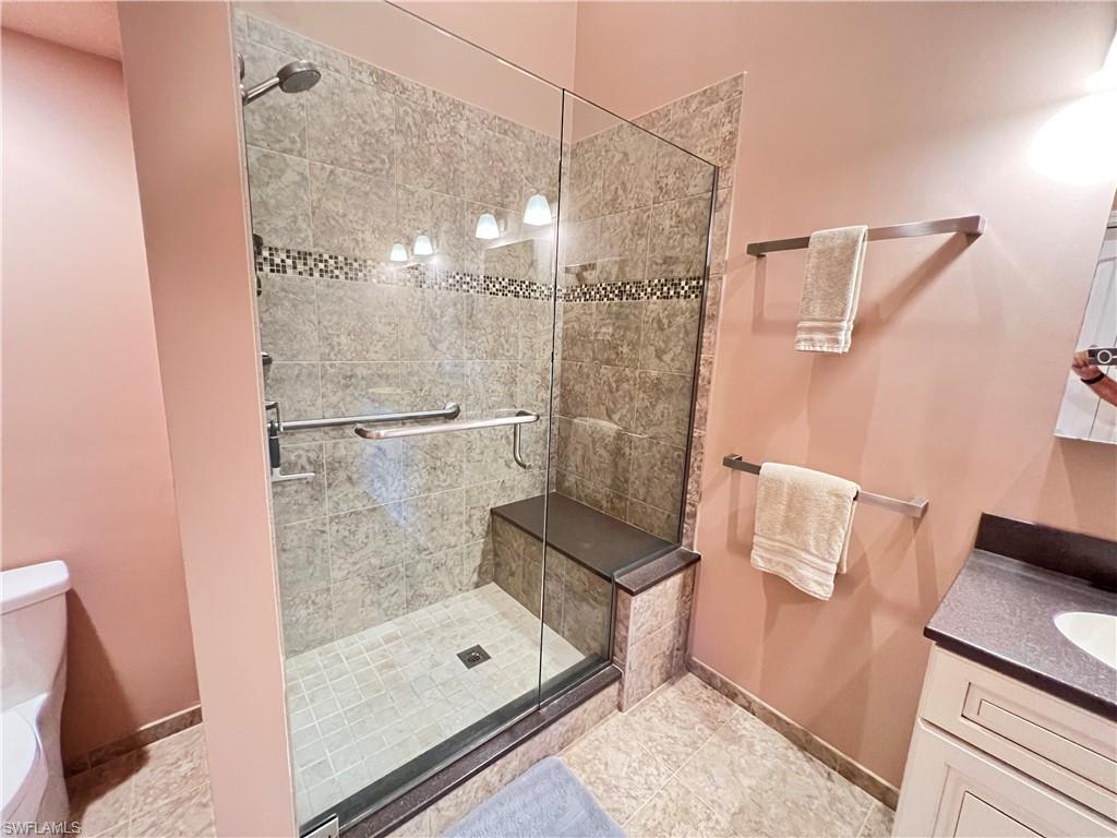 2819 Aintree LN Unit: D201
