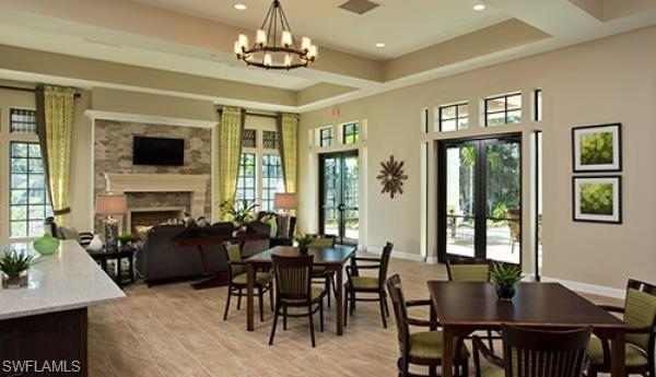 4411 Raffia Palm CIR