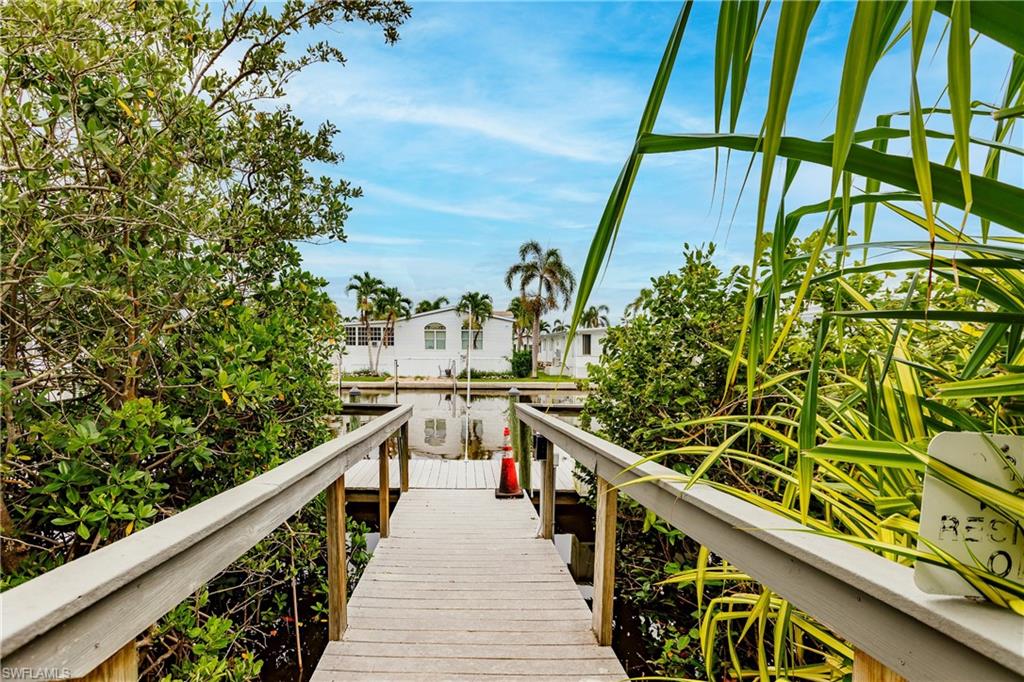 3051 Sandpiper Bay CIR Unit: Unit #I-304