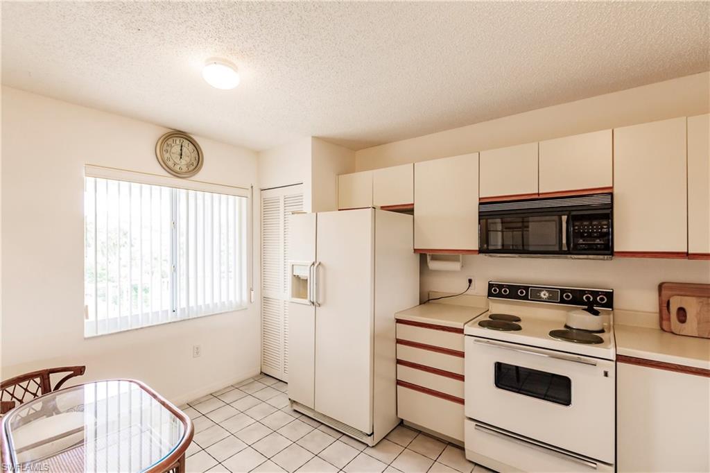 3051 Sandpiper Bay CIR Unit: Unit #I-304