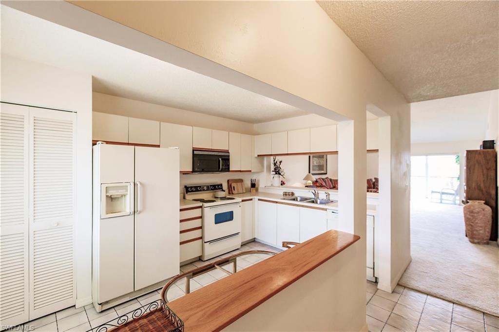 3051 Sandpiper Bay CIR Unit: Unit #I-304