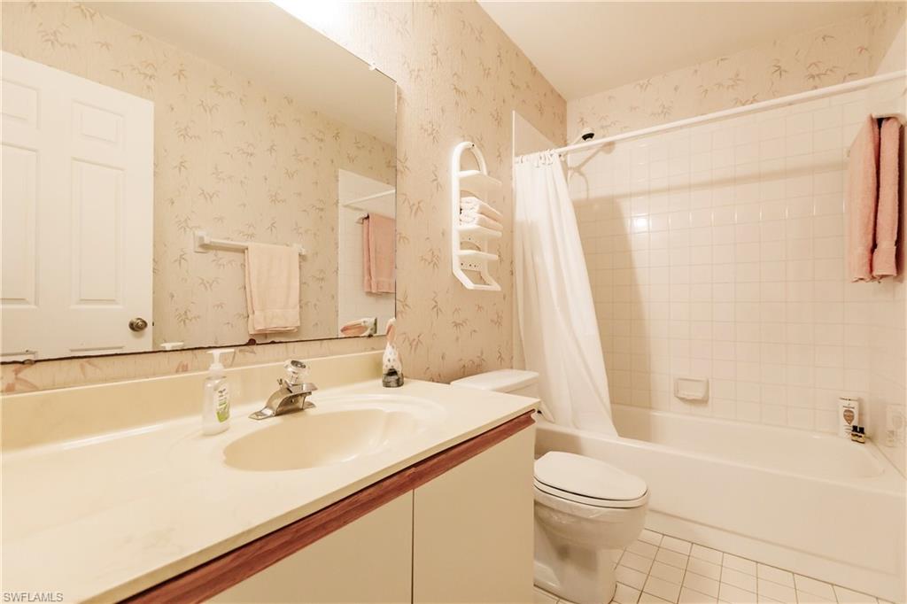 3051 Sandpiper Bay CIR Unit: Unit #I-304
