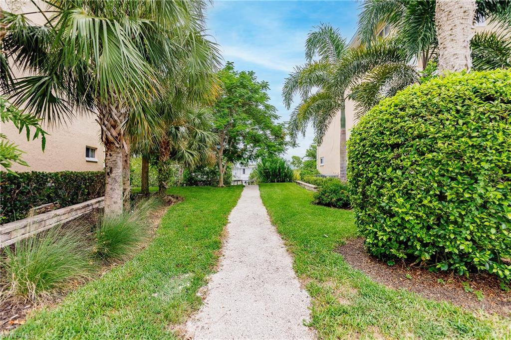 3051 Sandpiper Bay CIR Unit: Unit #I-304