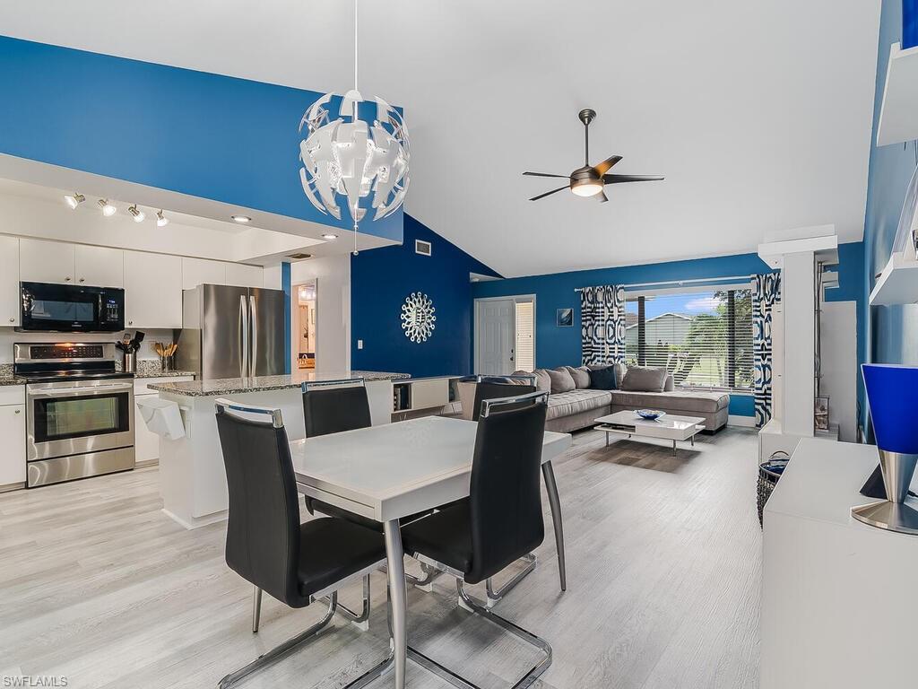 1306 Bayport AVE