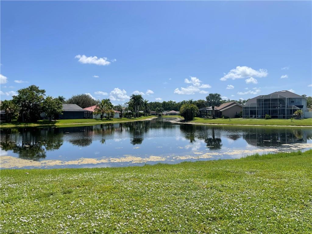 2018 Crown Pointe BLVD E