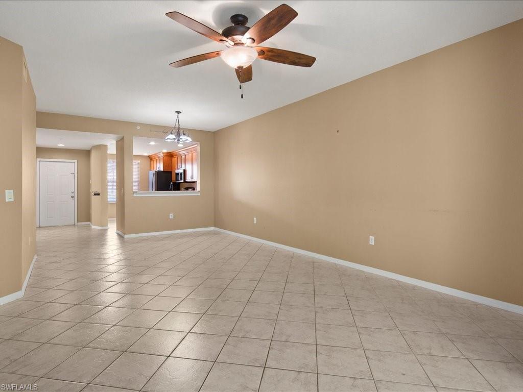 6645 Huntington Lakes CIR Unit: 104