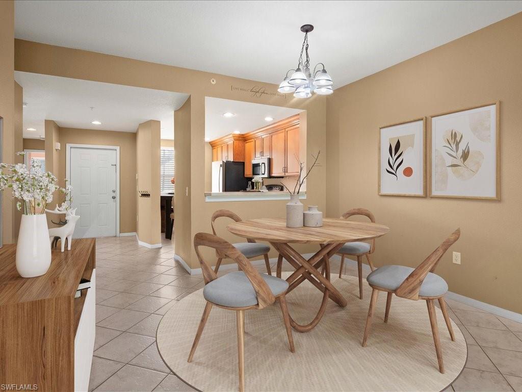 6645 Huntington Lakes CIR Unit: 104